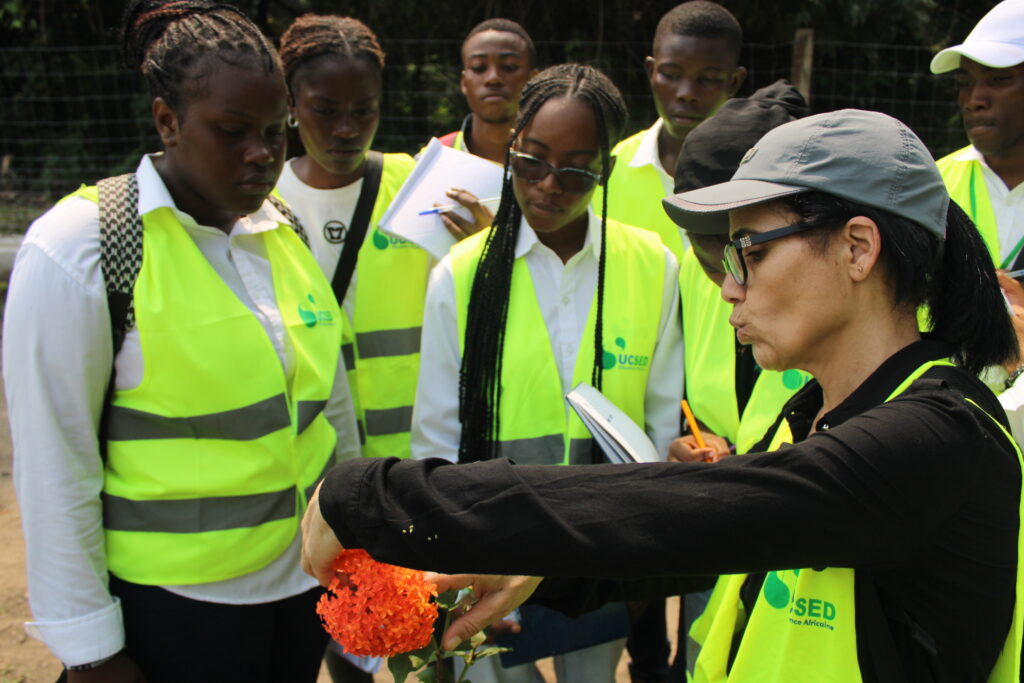 Intervieuw Docteur Hannachi sur la sortie de terrain botanique
